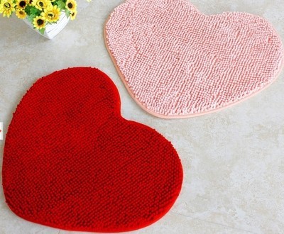 工廠直銷(xiāo)雪尼爾愛(ài)心地墊，打造溫馨舒適居家良品